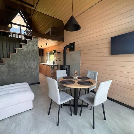 Valley Hills-котедж на схилах гір з чаном-джакузі * Slavske