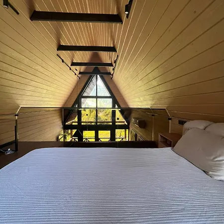 아파트 Valley Hills-котедж на схилах гір з чаном-джакузі