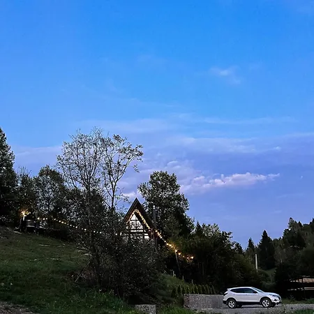 Valley Hills-котедж на схилах гір з чаном-джакузі *