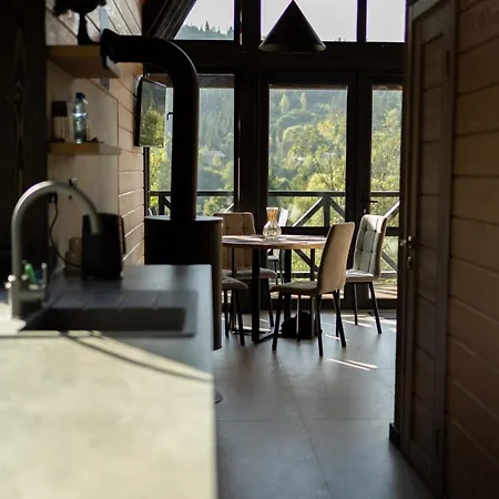 Valley Hills-котедж на схилах гір з чаном-джакузі Appartement *