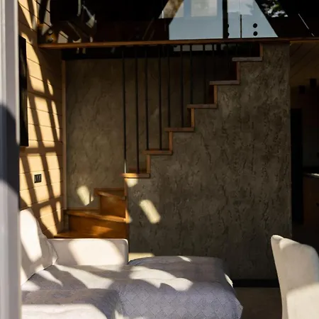 아파트 Valley Hills-котедж на схилах гір з чаном-джакузі 슬랍스크