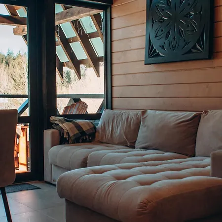 아파트 Valley Hills-котедж на схилах гір з чаном-джакузі 슬랍스크