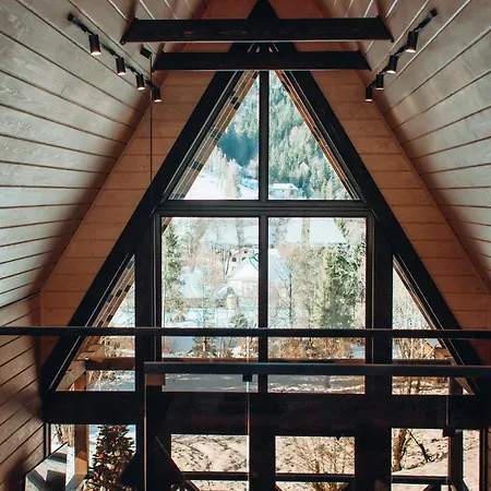 Valley Hills-котедж на схилах гір з чаном-джакузі *