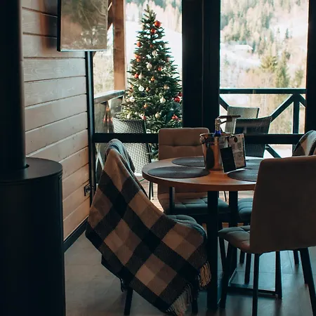 Valley Hills-котедж на схилах гір з чаном-джакузі * Slavske