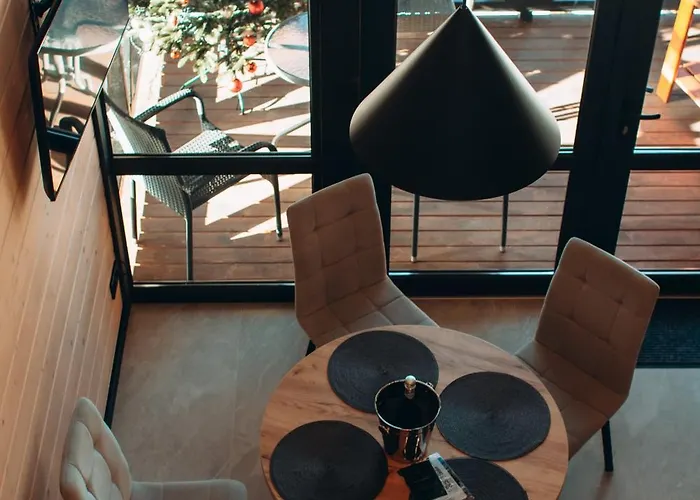 Apartamento Valley Hills-котедж на схилах гір з чаном-джакузі