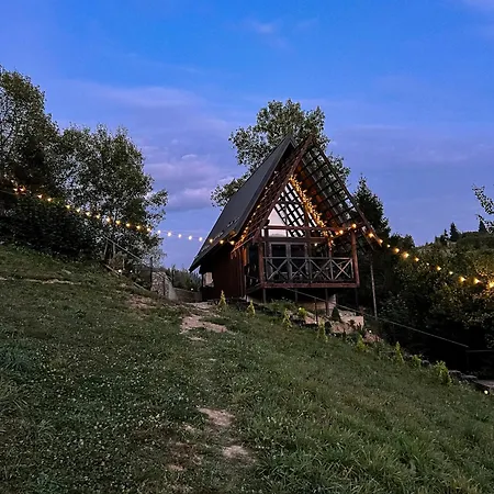 Valley Hills-котедж на схилах гір з чаном-джакузі Daire